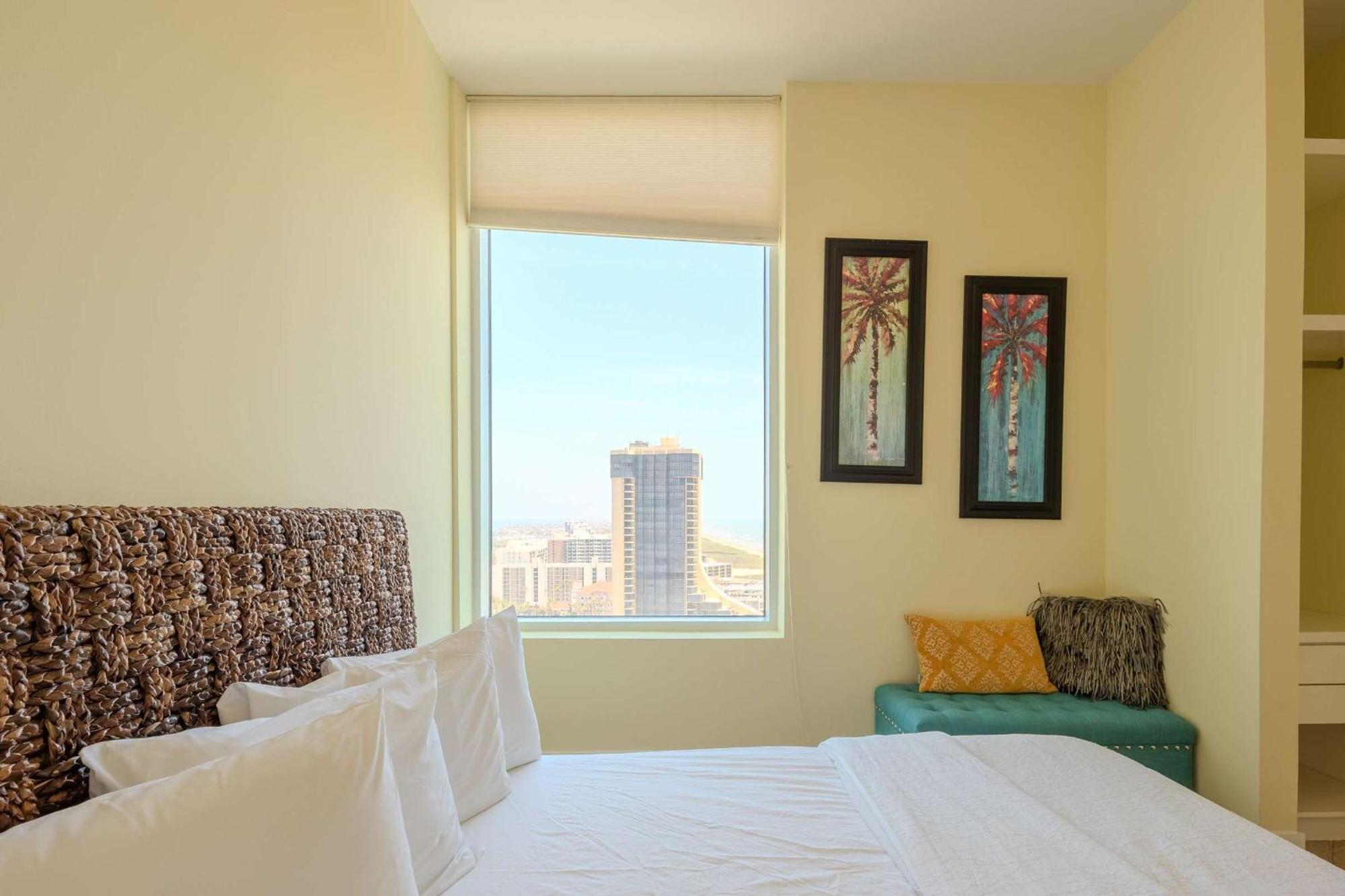 1801 Sapphire Beachfront 3 Bedroom Condo South Padre Island Exterior photo
